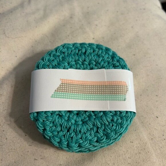 NWT Handmade Aqua Crochet Facial Rounds 100% Cotton Face Scrubbies Set of 4 Eco - Picture 3 of 4
